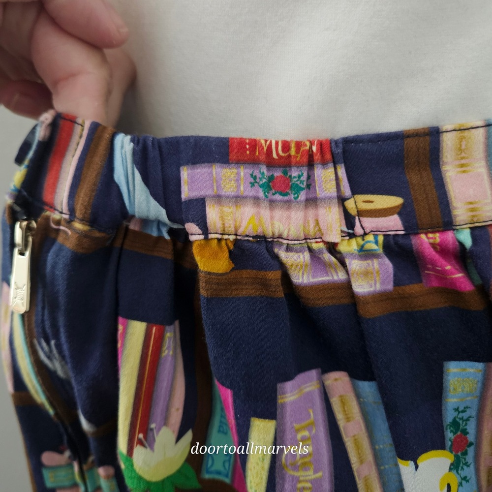 Loungefly Stitch Shoppe Skirt sz XL Disney Book Print - Picture 9 of 12